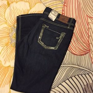 NWT BKE Harper Skinny Jeans